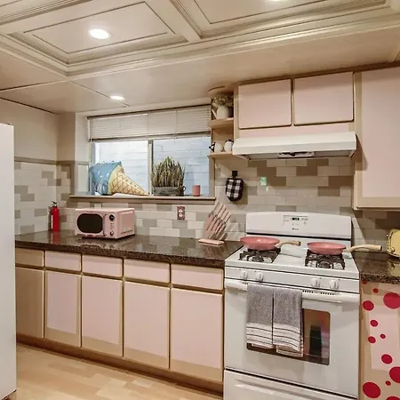 Barbie'S Dream Apt In The City Sacramento Exterior photo