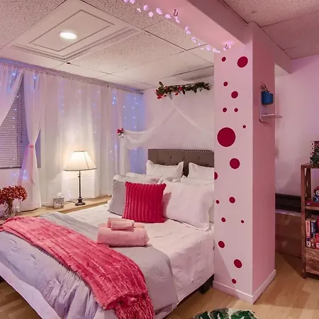 Barbie'S Dream Apt In The City Sacramento Exterior photo