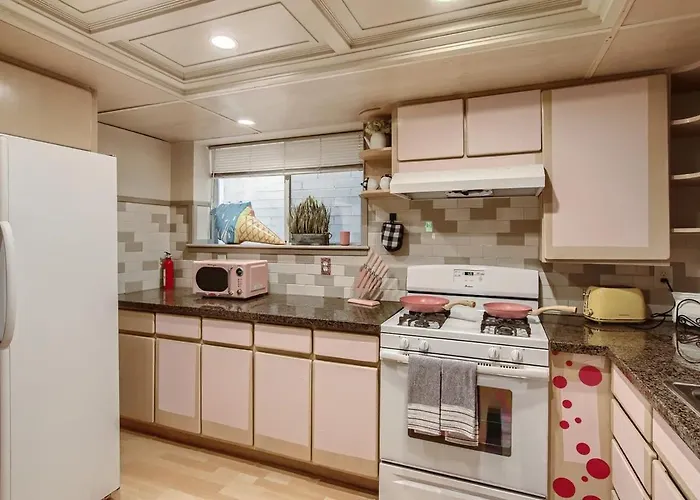 Barbie\'S Dream Apt In The City